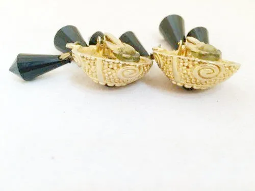 Etruscan Golden Black Dangling Crystals Clip on Earrings Vintage Jewelry ESPOSITO