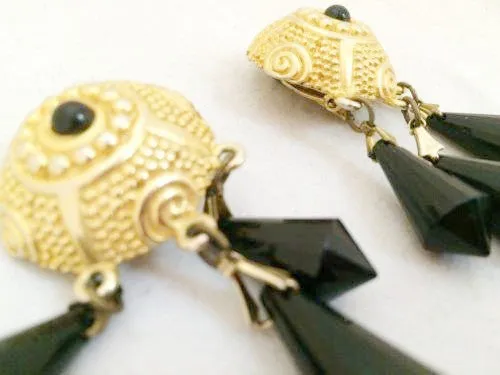 Etruscan Golden Black Dangling Crystals Clip on Earrings Vintage Jewelry ESPOSITO